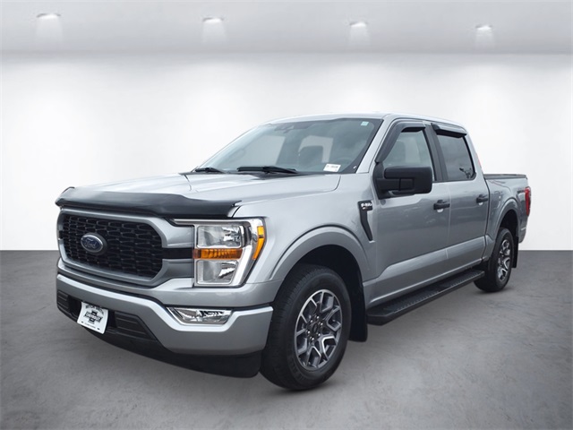 2021 Ford F-150 XL's photo
