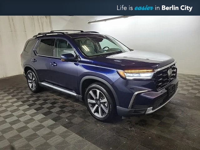 2025 Honda Pilot Elite's photo