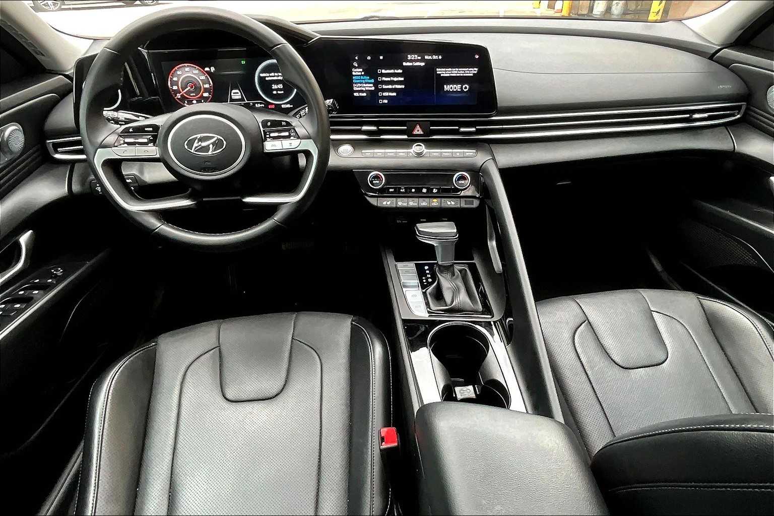 2022 Hyundai Elantra Hybrid Limited photo 14