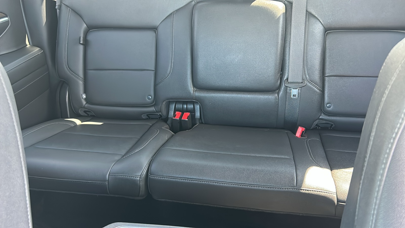 2022 Chevrolet Silverado 1500 RST photo 27