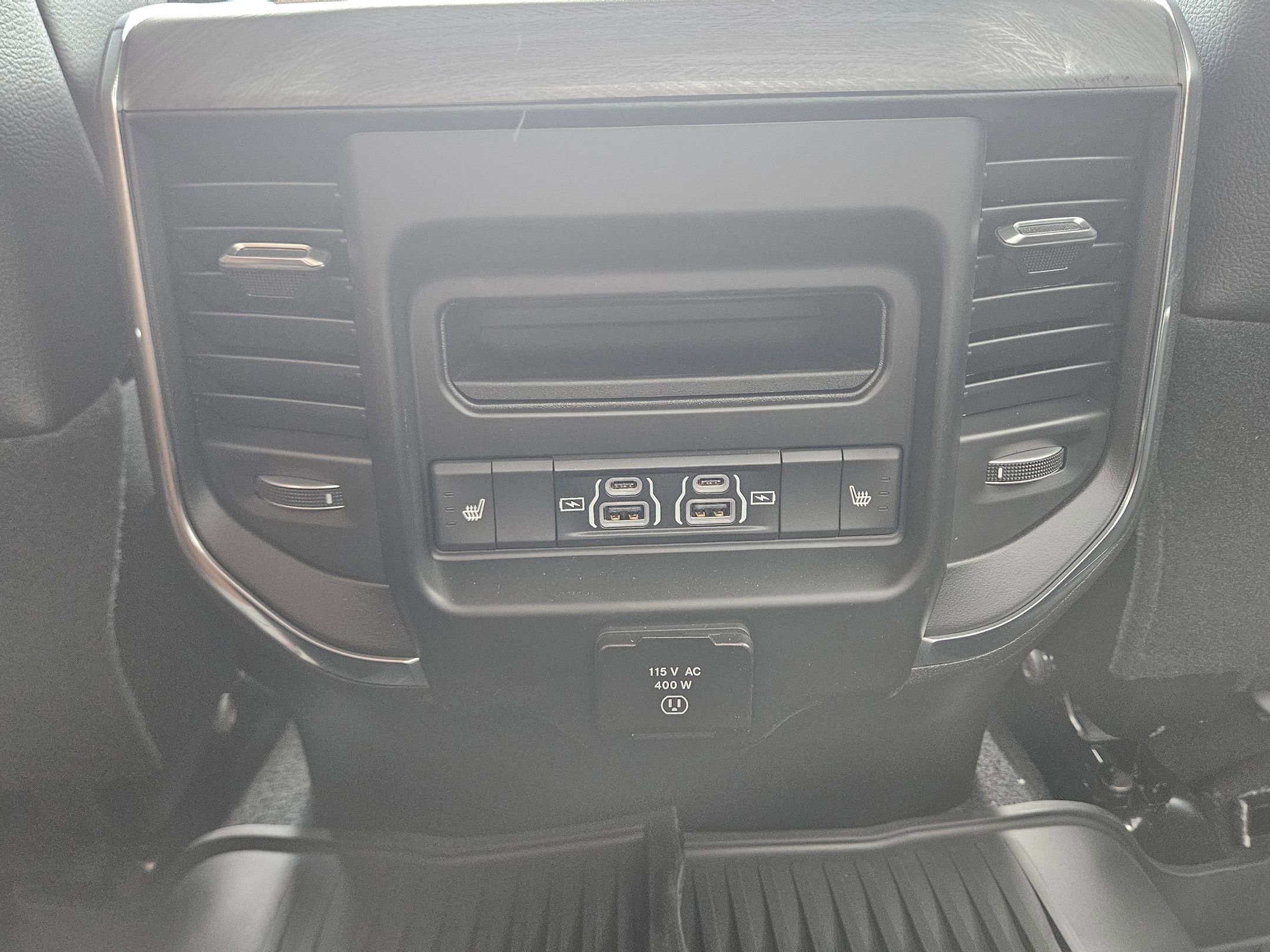 2025 Ram 2500 Laramie photo 23
