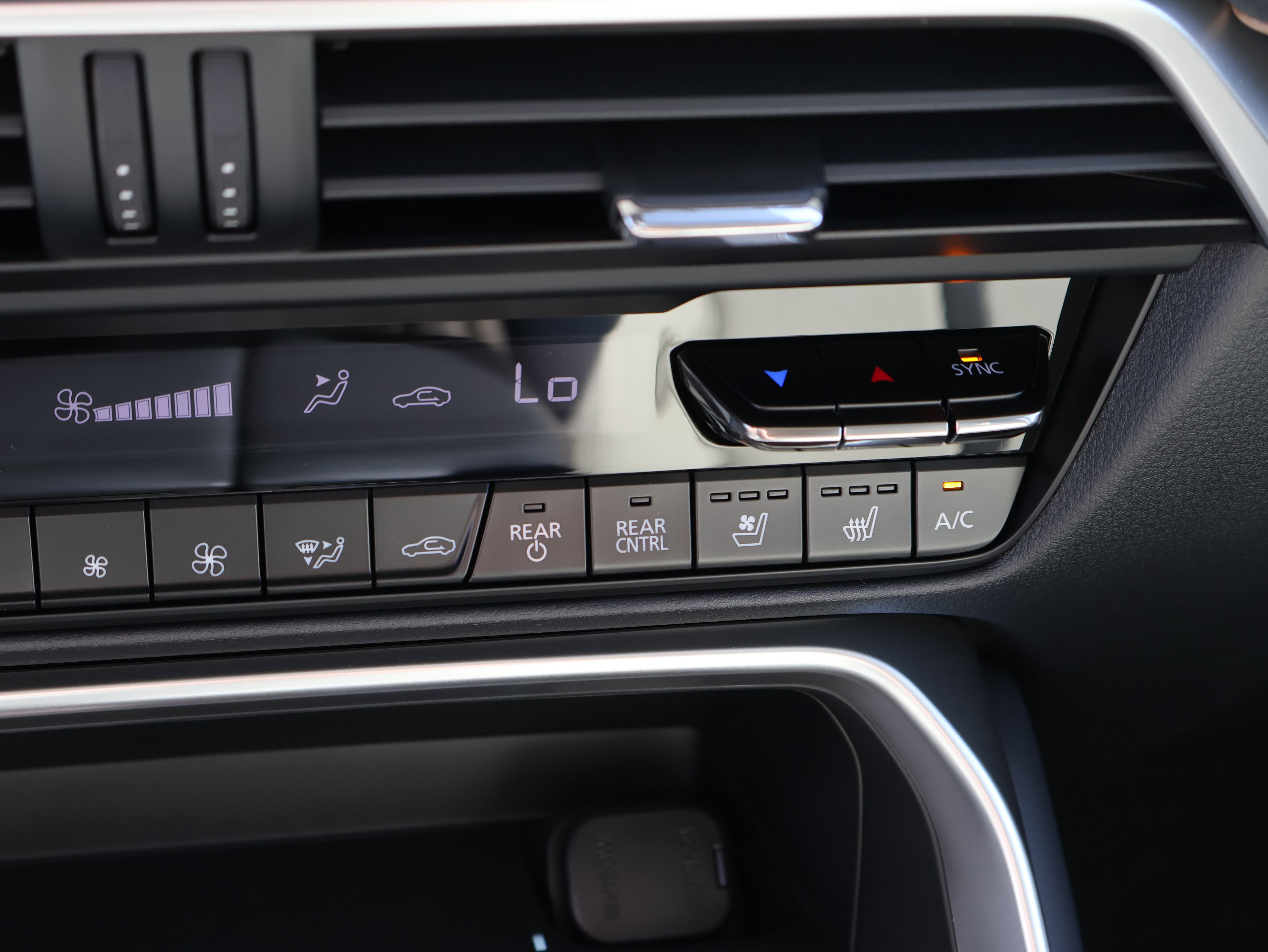 2026 Mazda CX-90 Preferred photo 9