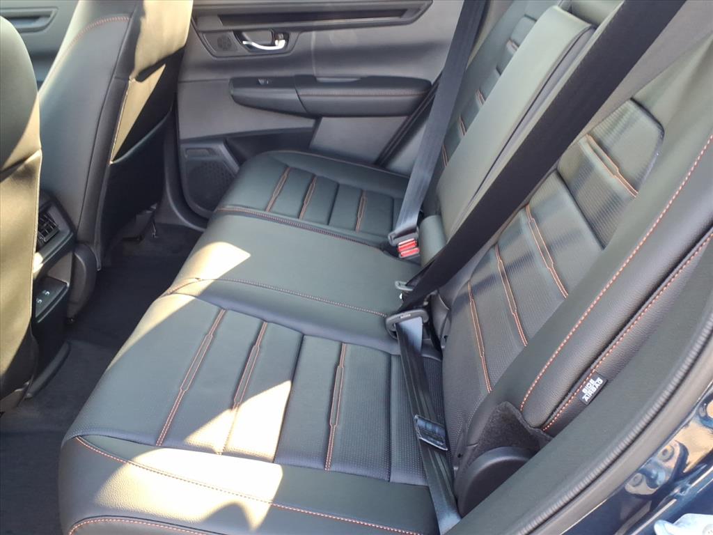 2026 Honda CR-V Hybrid Sport-L photo 5