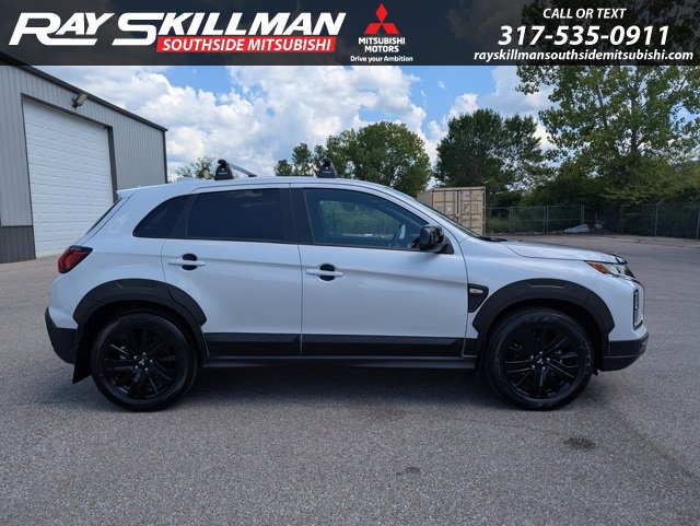 2025 Mitsubishi Outlander Sport ES SE LE photo 3