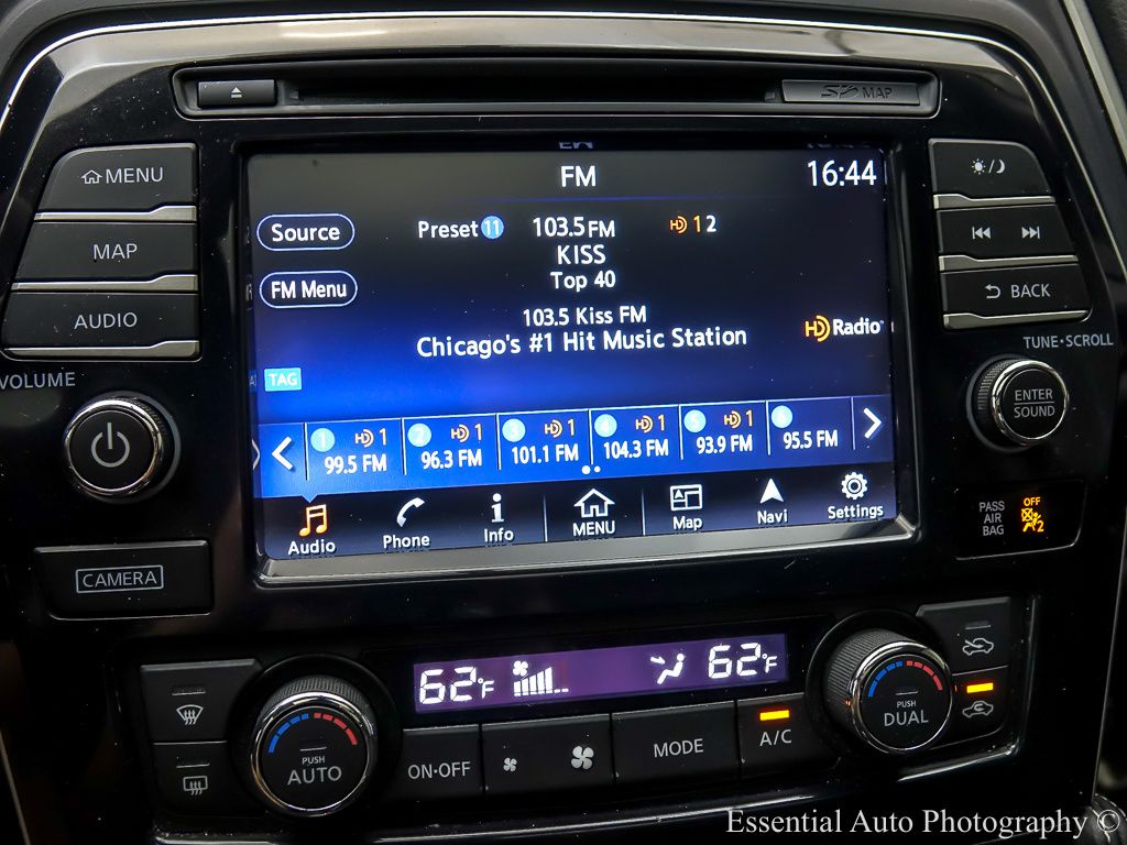 2018 Nissan Maxima SL photo 17