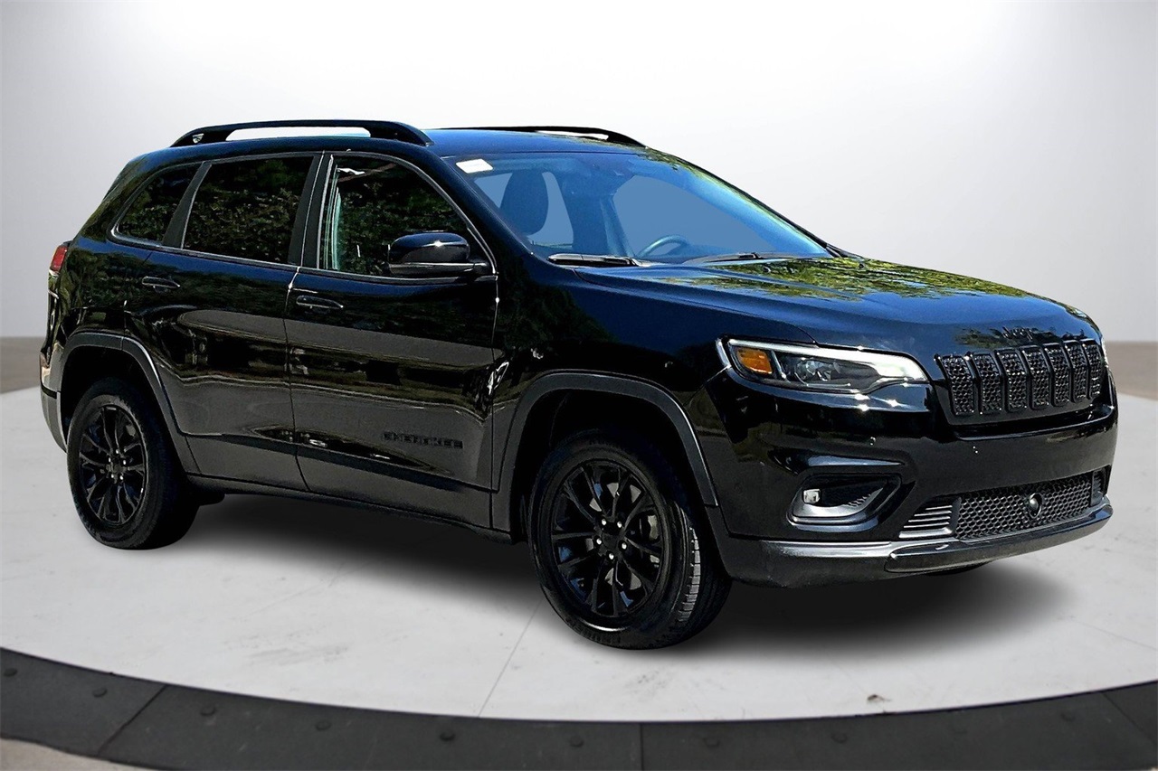 2023 Jeep Cherokee Altitude Lux