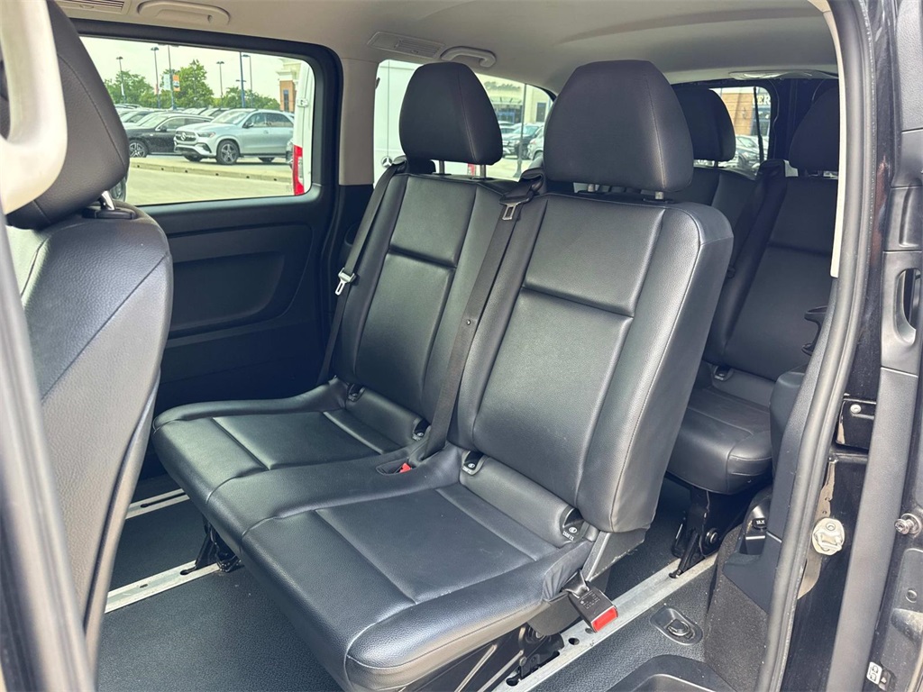 2018 Mercedes Benz Metris Passenger photo 17