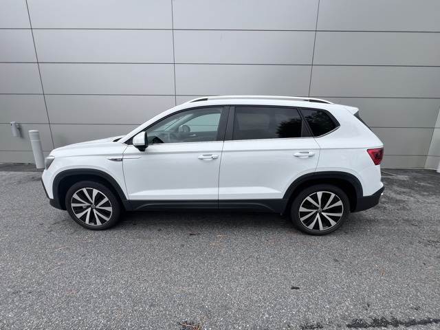 2022 Volkswagen Taos SE photo 7