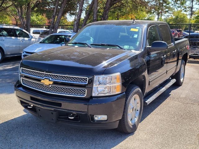 2012 Chevrolet Silverado 1500 LT photo 4
