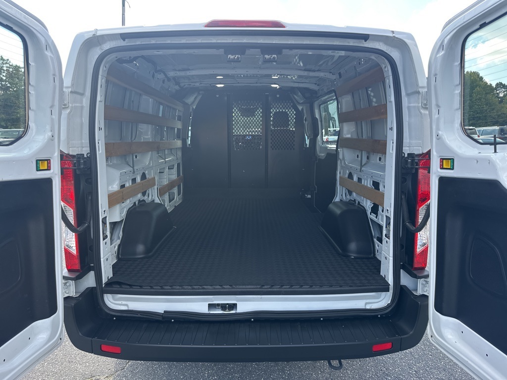 2024 Ford Transit photo 24