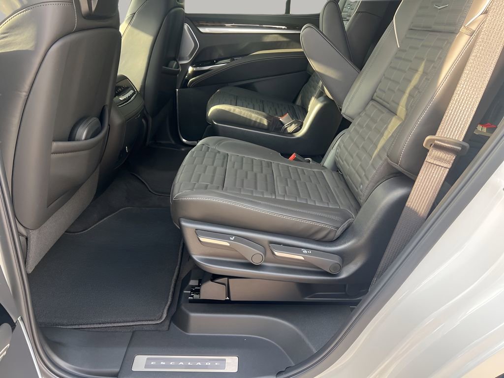 2025 Cadillac Escalade Sport Platinum photo 17
