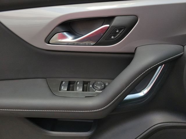 2025 Chevrolet Blazer 2LT photo 7