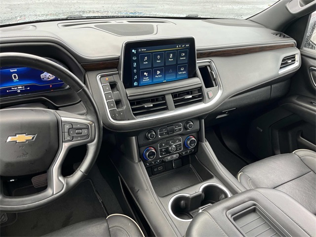 2023 Chevrolet Suburban Premier photo 13