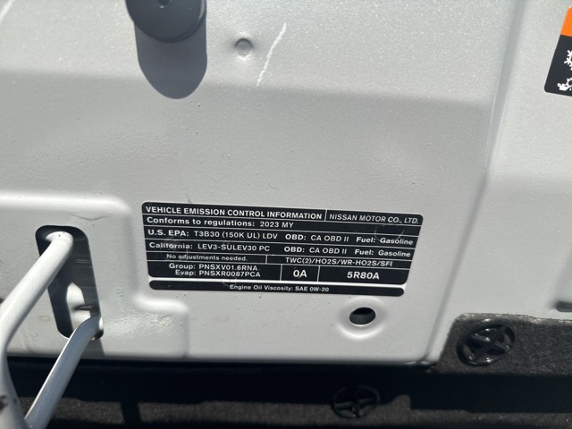 2023 Nissan Versa 1.6 SV photo 23
