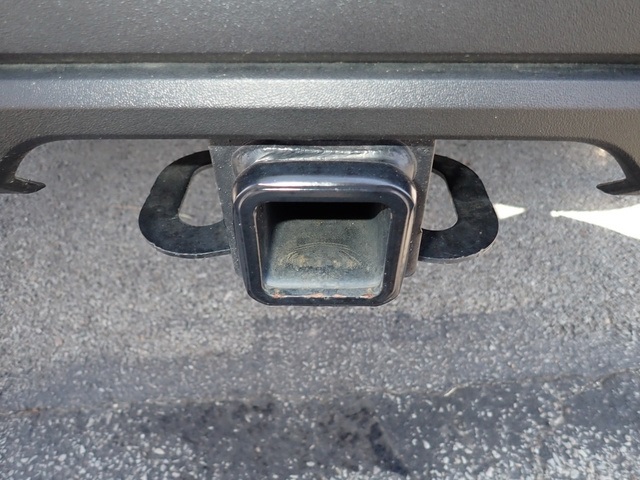 2023 Toyota Tundra SR5 CrewMax photo 5