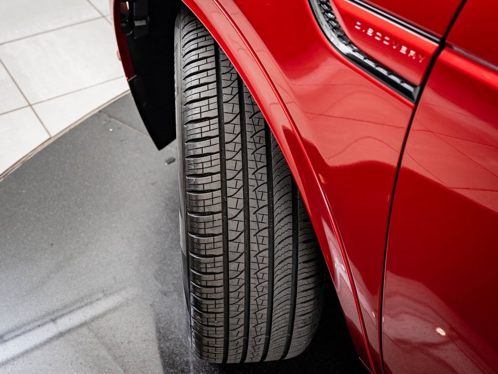 2021 Land Rover Discovery Sport S R-Dynamic photo 35