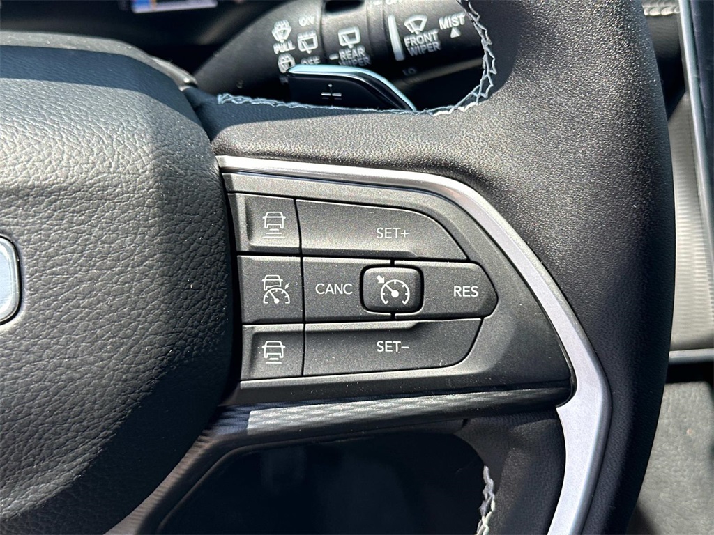 2025 Jeep Grand Cherokee Altitude X photo 5