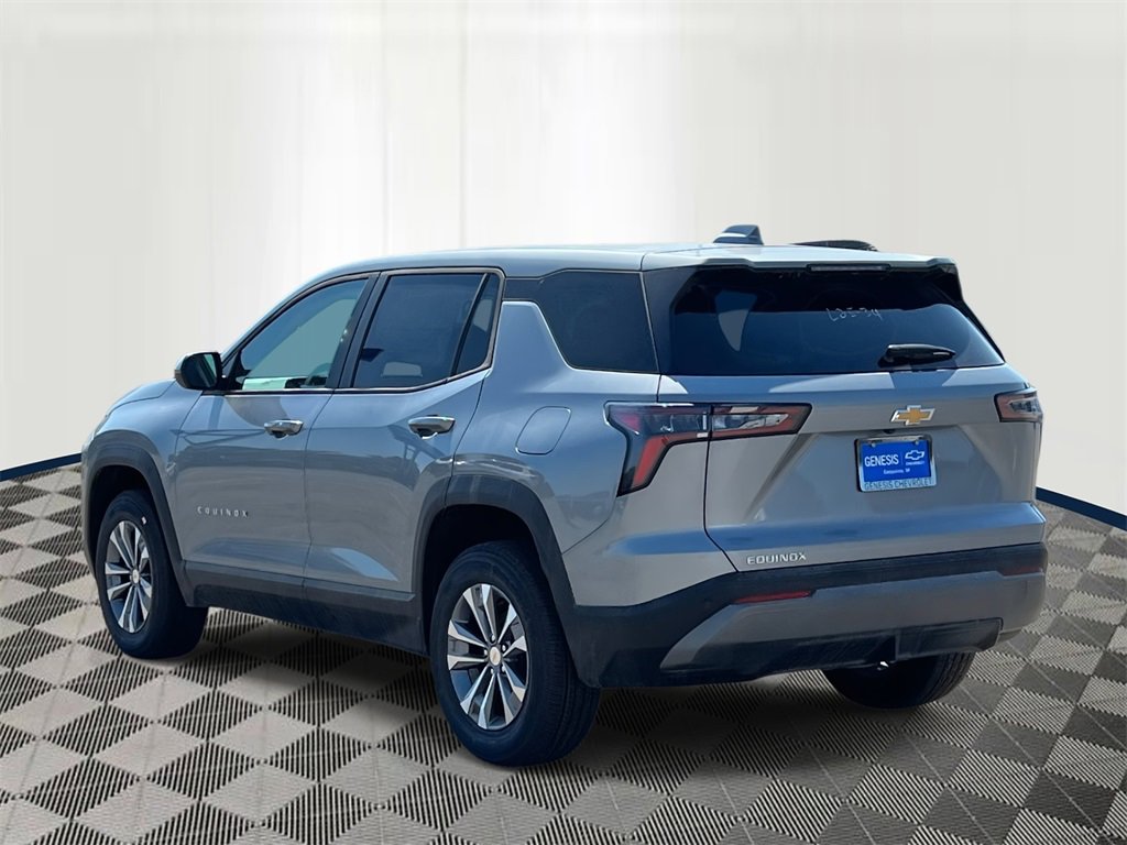 2026 Chevrolet Equinox LT photo 4