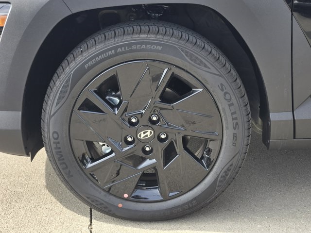 2026 Hyundai Kona SEL photo 4