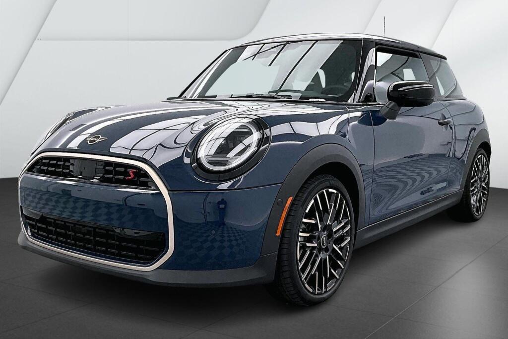 2025 MINI Hardtop 2 Door