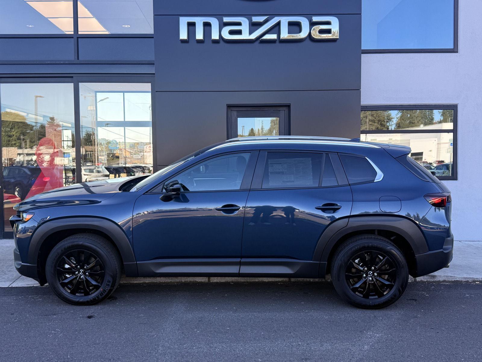 2025 Mazda CX-50 2.5 S Premium photo 3