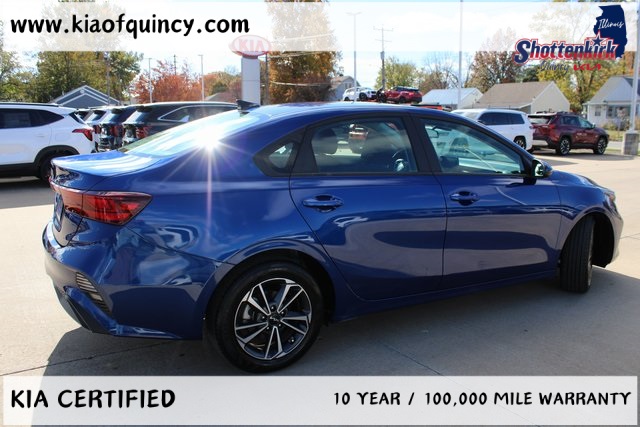 2024 Kia Forte LXS photo 4