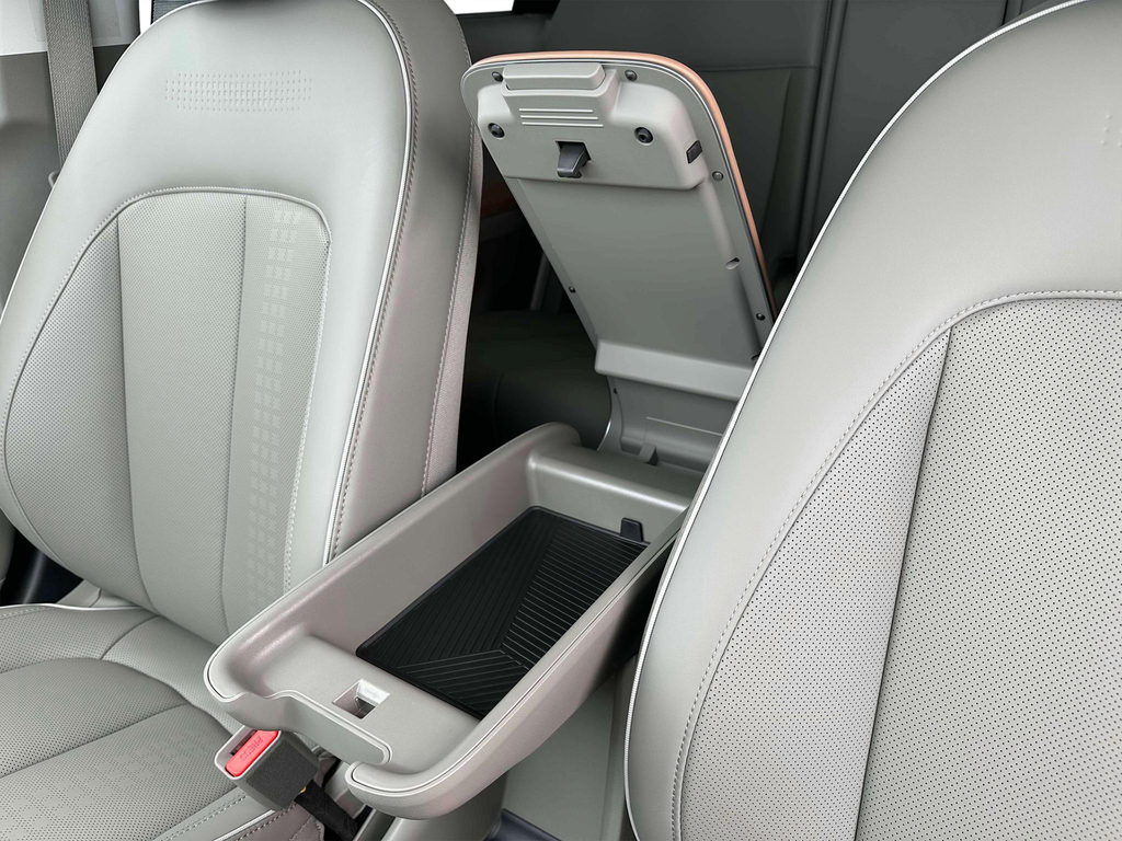 2024 Hyundai Ioniq 5 Limited photo 18