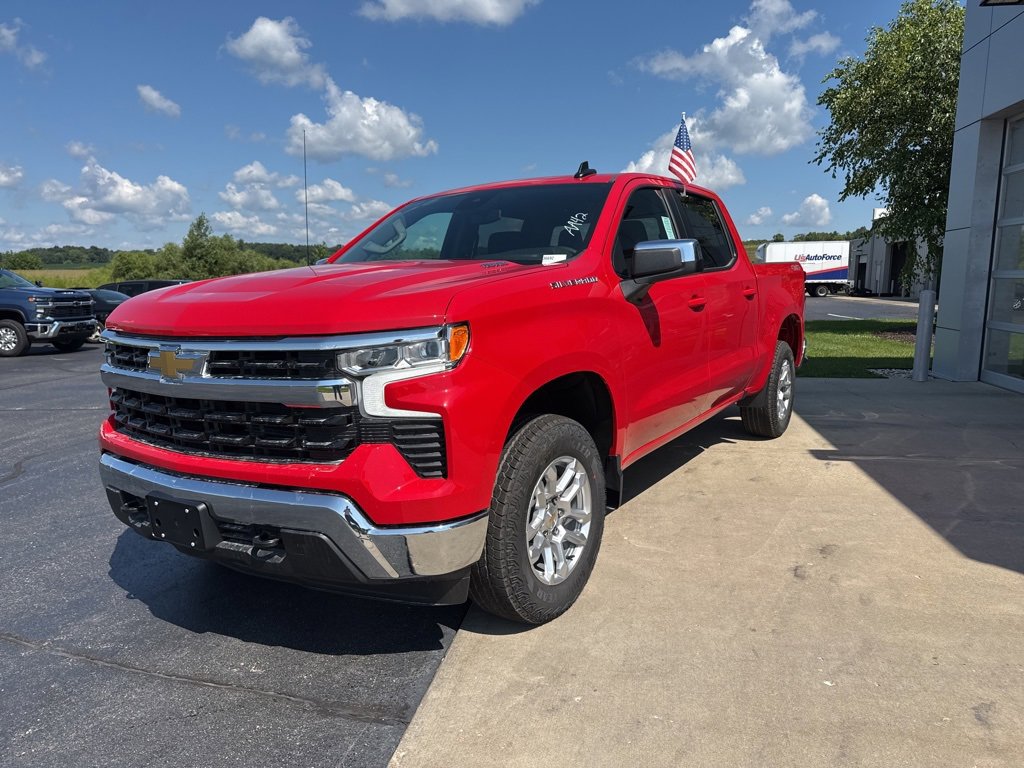 2026 Chevrolet Silverado 1500 LT photo 3