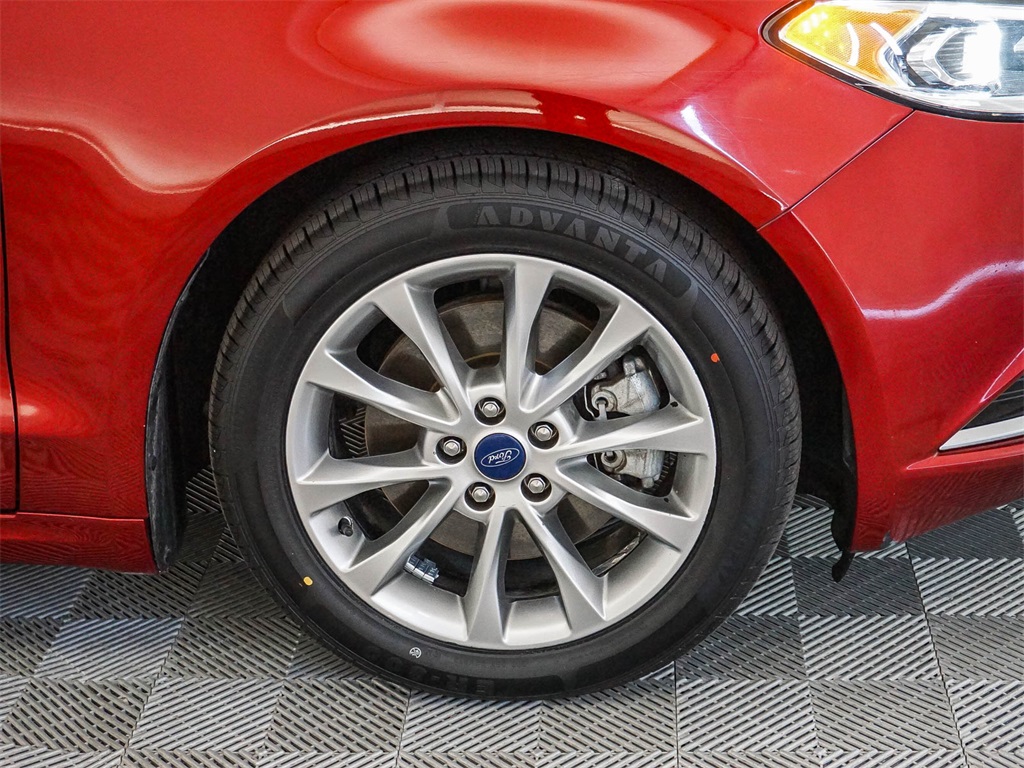 2017 Ford Fusion Energi SE photo 11