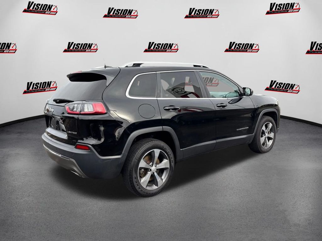 2019 Jeep Cherokee Limited photo 4