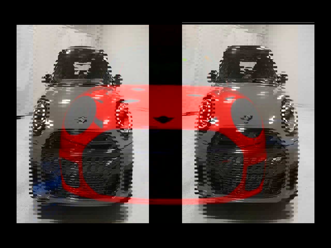 2025 Mini Cooper S Hardtop 4 Door Iconic photo 3