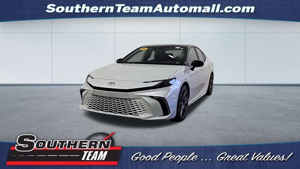 2025 Toyota Camry XSE's photo