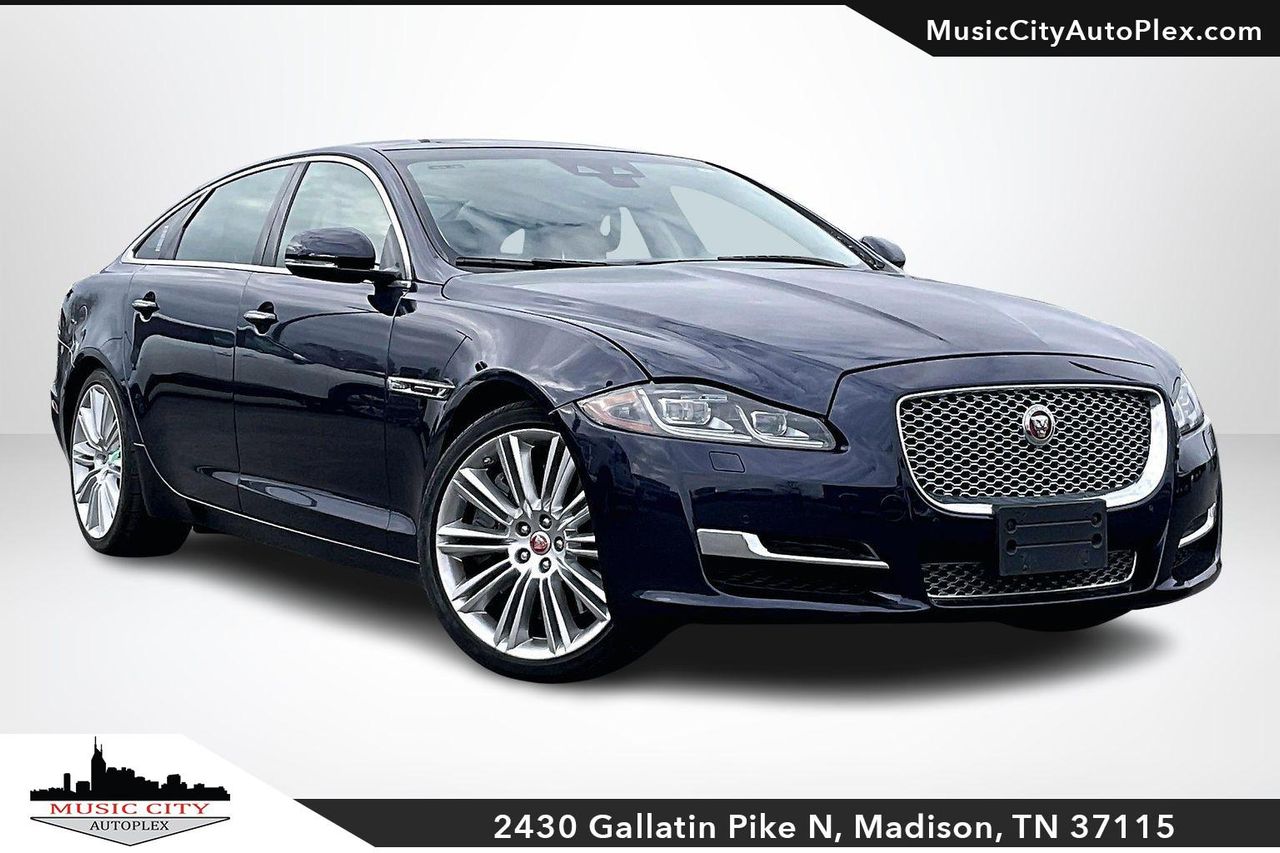 2019 Jaguar XJ Supercharged's photo