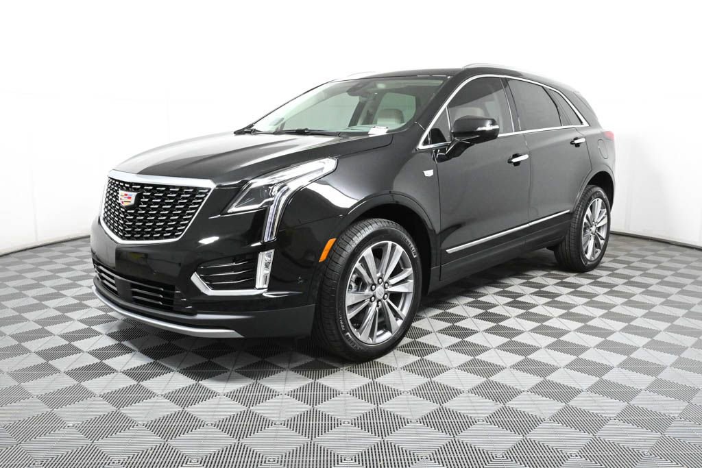 2024 Cadillac XT5 Premium Luxury photo 3