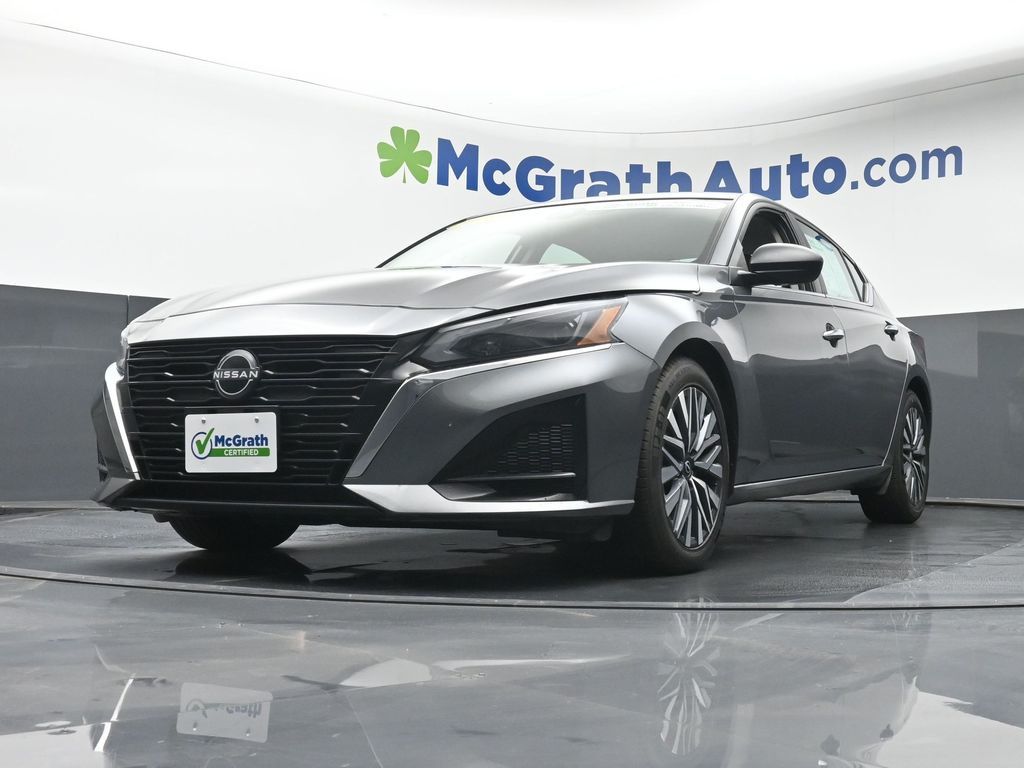 2024 Nissan Altima 2.5 SV photo 4
