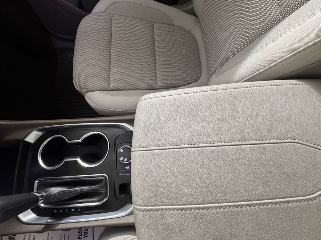 2020 Chevrolet Traverse Cloth photo 22