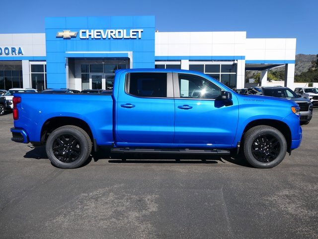 2026 Chevrolet Silverado 1500 RST photo 2