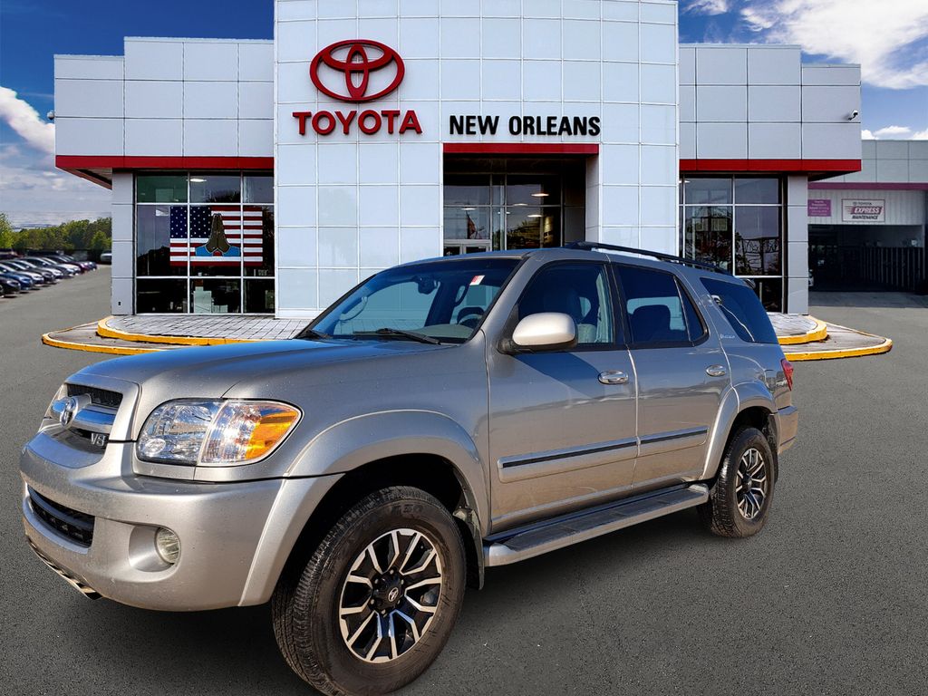 2005 Toyota Sequoia Limited's photo