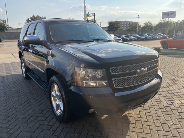 2011 Chevrolet Tahoe LTZ photo 3