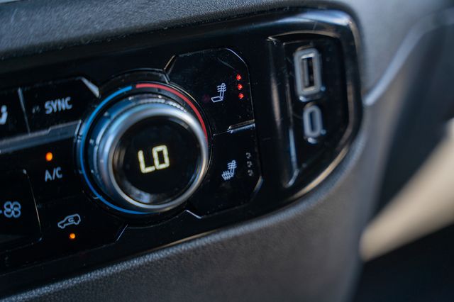2022 Gmc Sierra 1500 SLT photo 18
