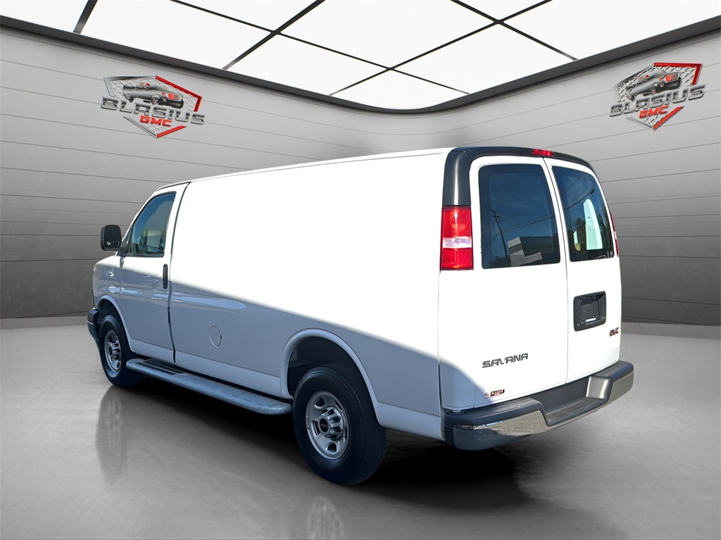 2023 Gmc Savana 2500 Cargo photo 2