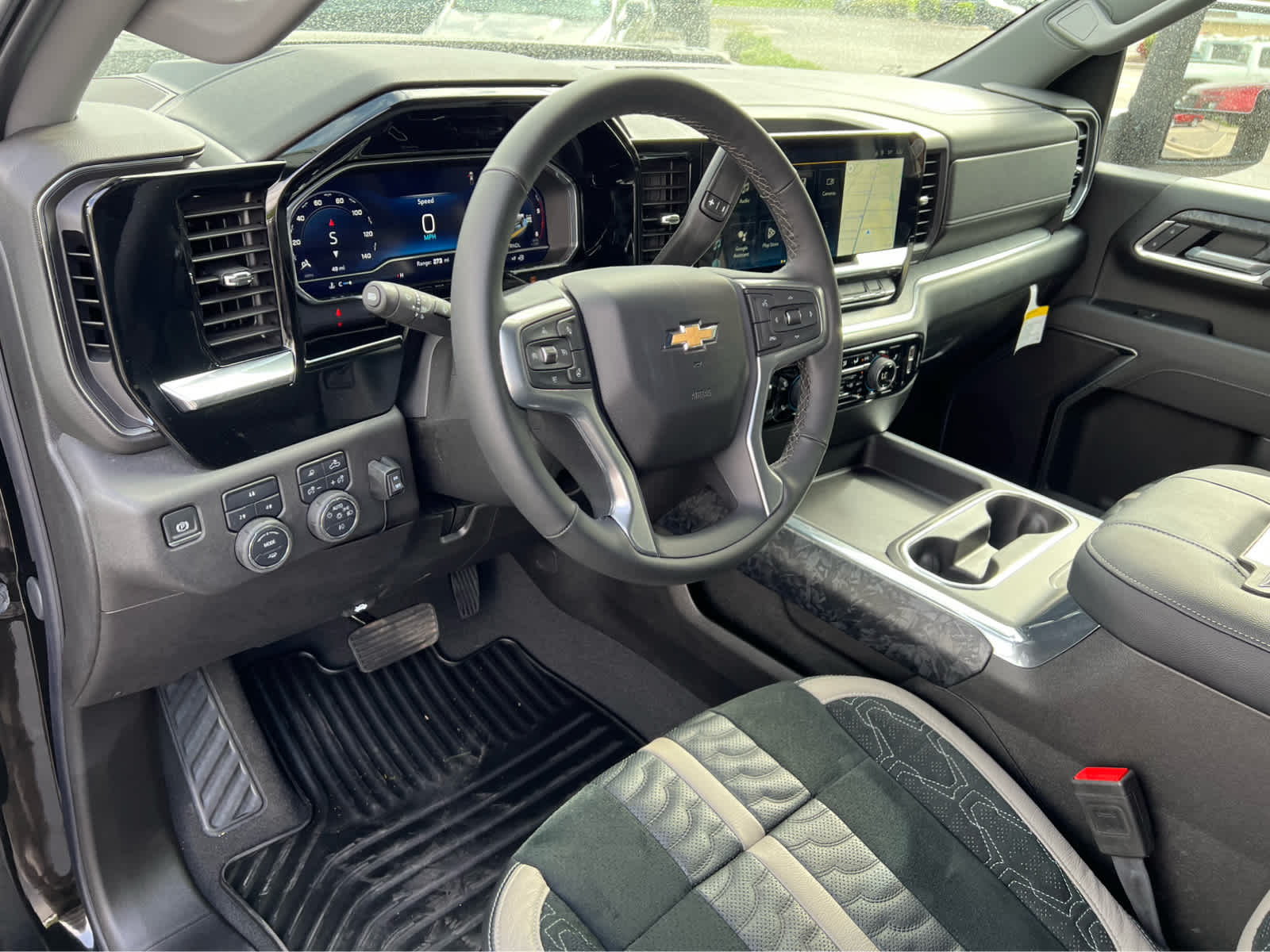 2025 Chevrolet Silverado 2500HD LT photo 17