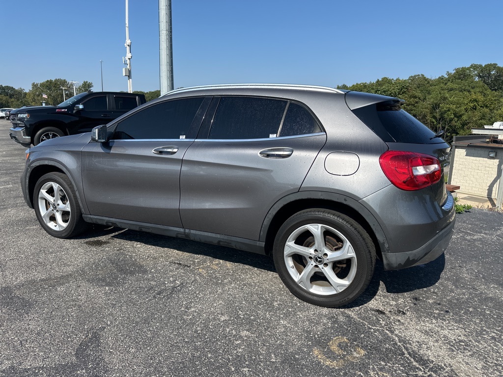 2018 Mercedes Benz GLA 250 4MATIC photo 5