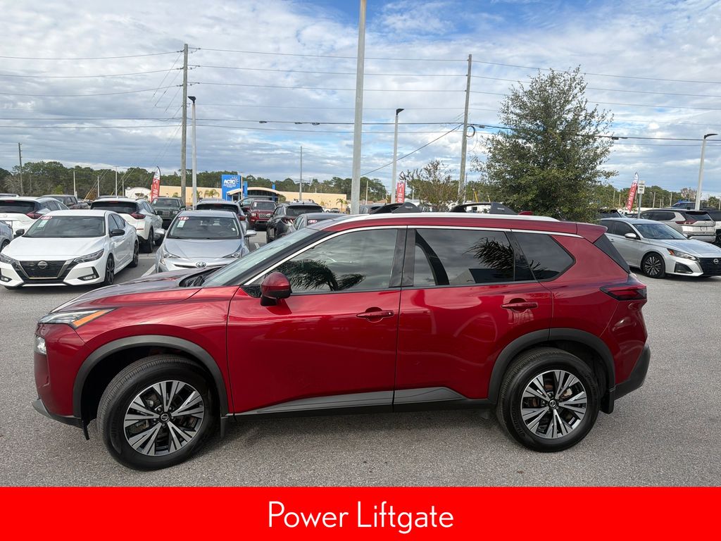 2021 Nissan Rogue SV photo 3