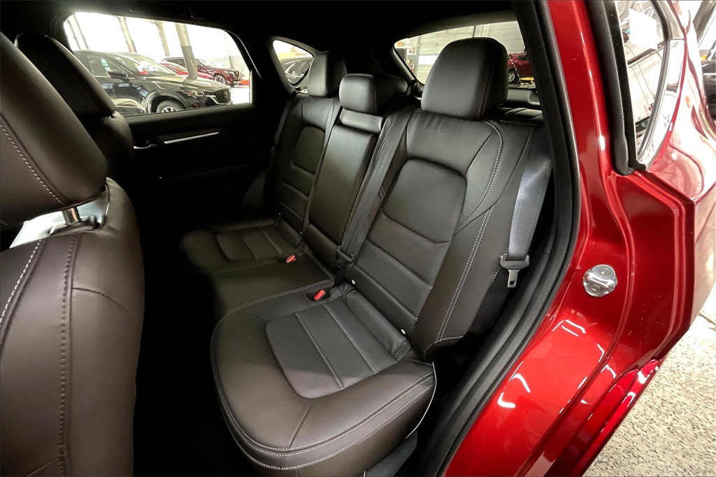 2025 MAZDA CX-5 - Image 9