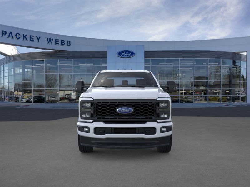 2025 Ford F-250 photo 7