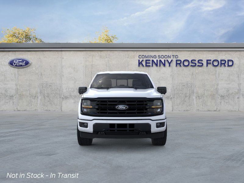 2025 Ford F-150 XLT photo 4