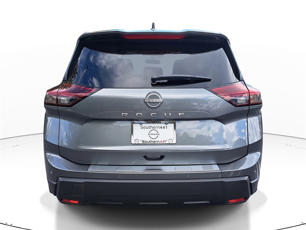 2026 Nissan Rogue SV photo 6