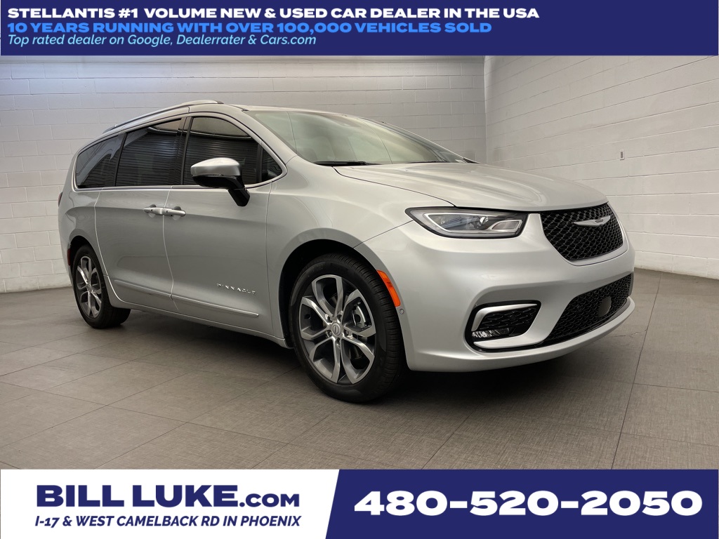 2026 Chrysler Pacifica Pinnacle's photo