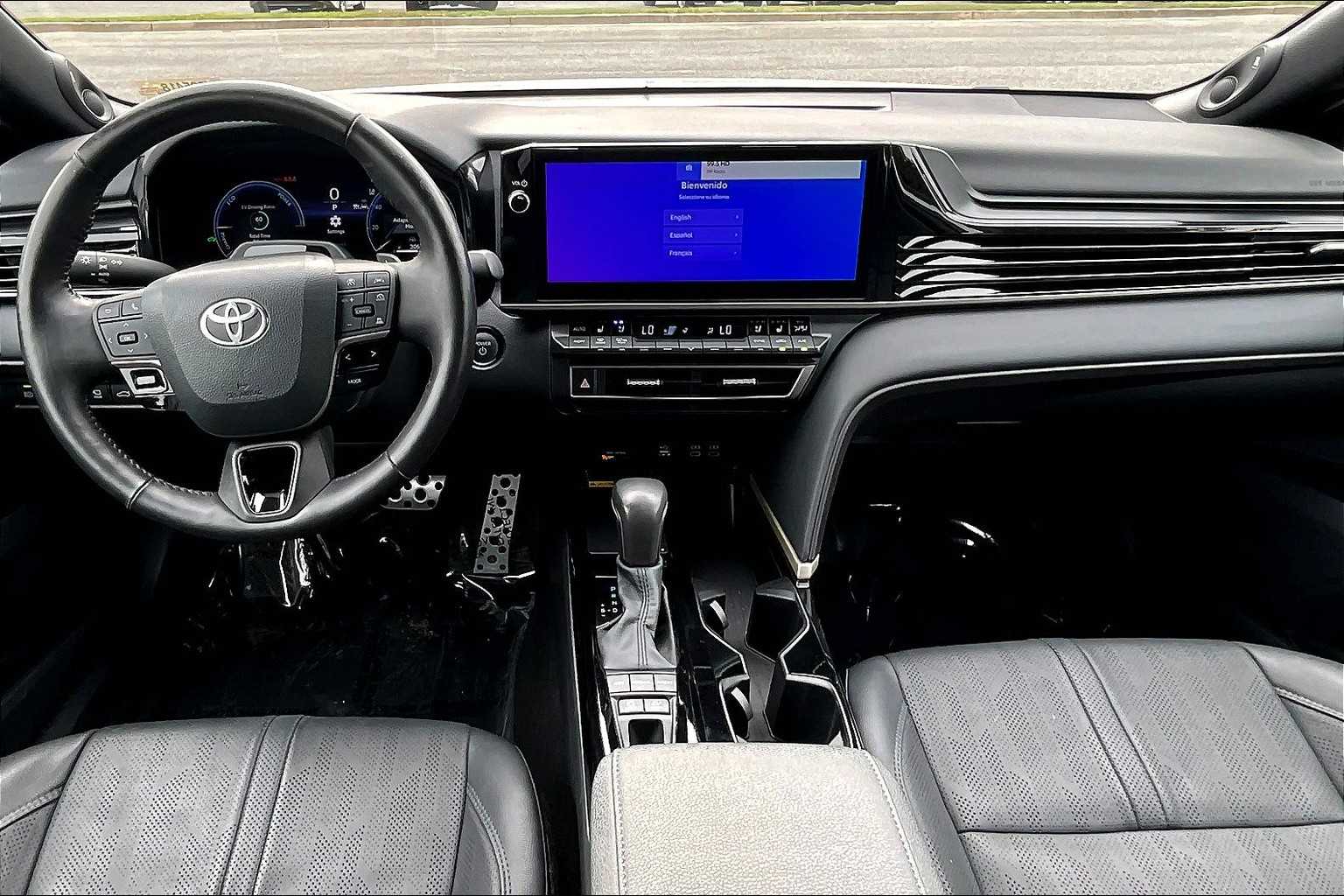 2025 Toyota Camry XSE photo 14
